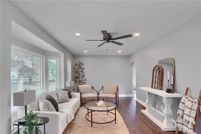 486 Scotland Ln, Union Twp, PA 16101