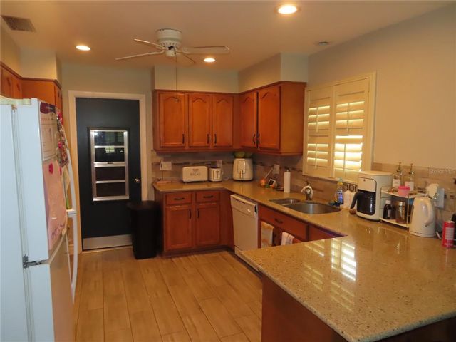 28524 TWINBROOK LANE, Wesley Chapel, FL 33543