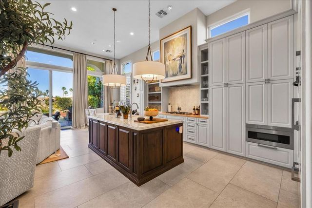 48385 Vista Calico, La Quinta, CA 92253