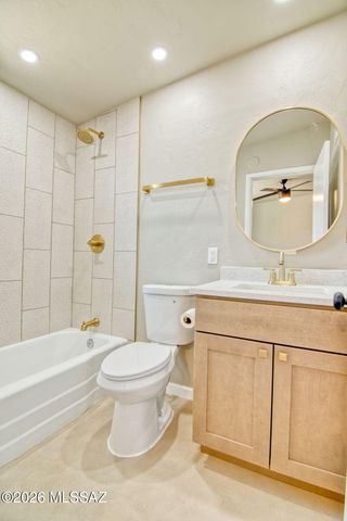6458 E Calle Castor, Tucson, AZ 85710