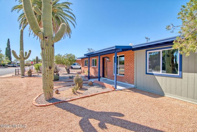 6458 E Calle Castor, Tucson, AZ 85710