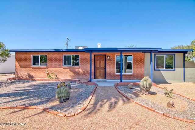 6458 E Calle Castor, Tucson, AZ 85710