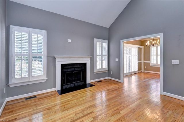 404 Ashwood DR, Williamsburg, VA 23185