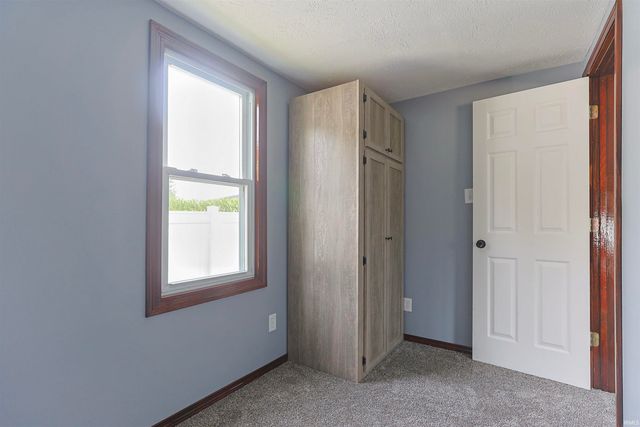 427 S Byrkit Street, Mishawaka, IN 46544