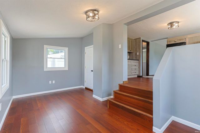 427 S Byrkit Street, Mishawaka, IN 46544