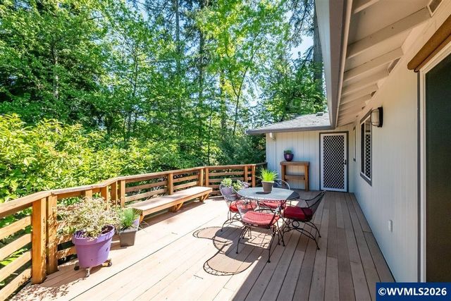 1885 NW Lantana Dr, Corvallis, OR 97330