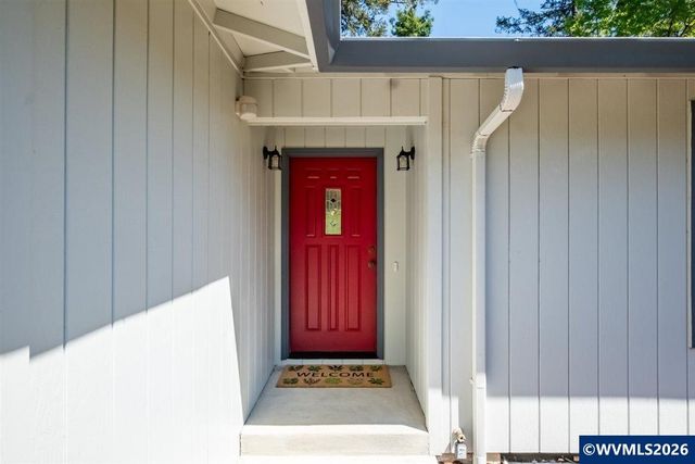 1885 NW Lantana Dr, Corvallis, OR 97330