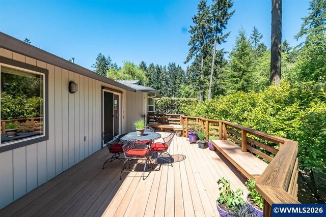 1885 NW Lantana Dr, Corvallis, OR 97330