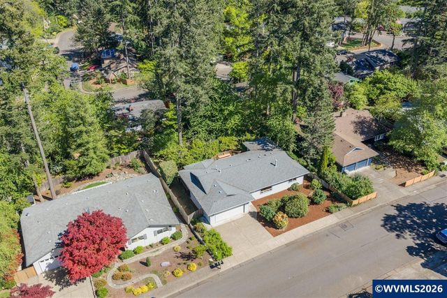 1885 NW Lantana Dr, Corvallis, OR 97330