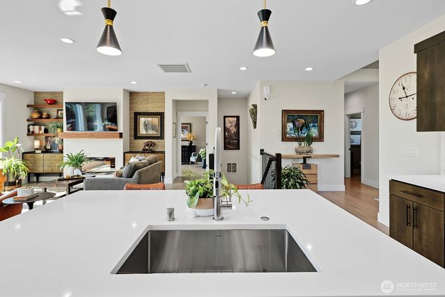 220 NE Lower Basso Circle, Stevenson, WA 98648