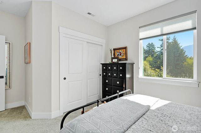 220 NE Lower Basso Circle, Stevenson, WA 98648