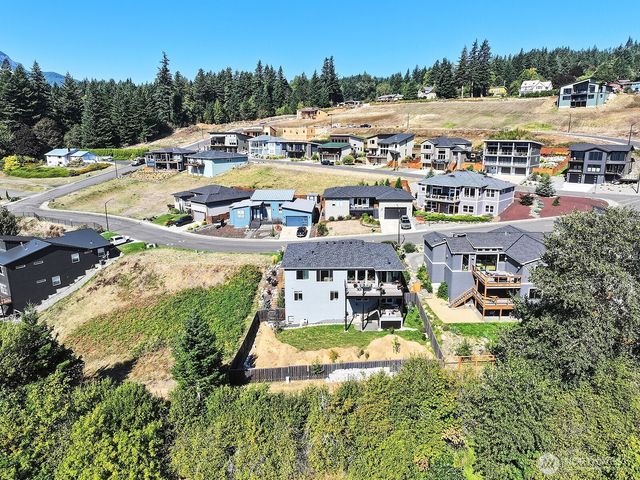 220 NE Lower Basso Circle, Stevenson, WA 98648