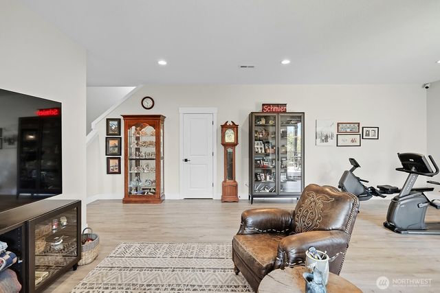 220 NE Lower Basso Circle, Stevenson, WA 98648