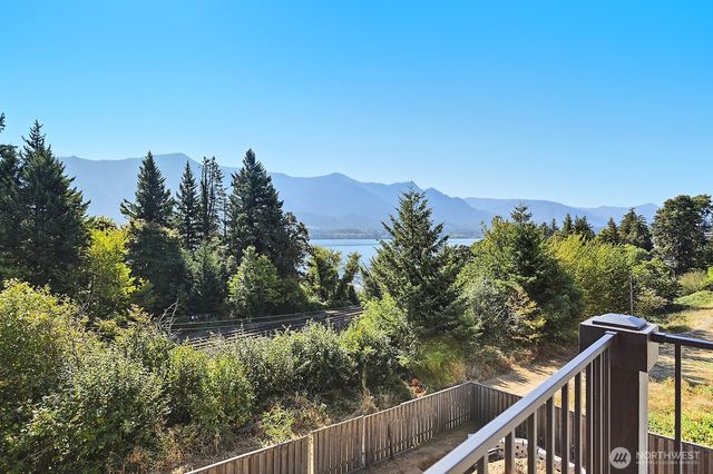 220 NE Lower Basso Circle, Stevenson, WA 98648