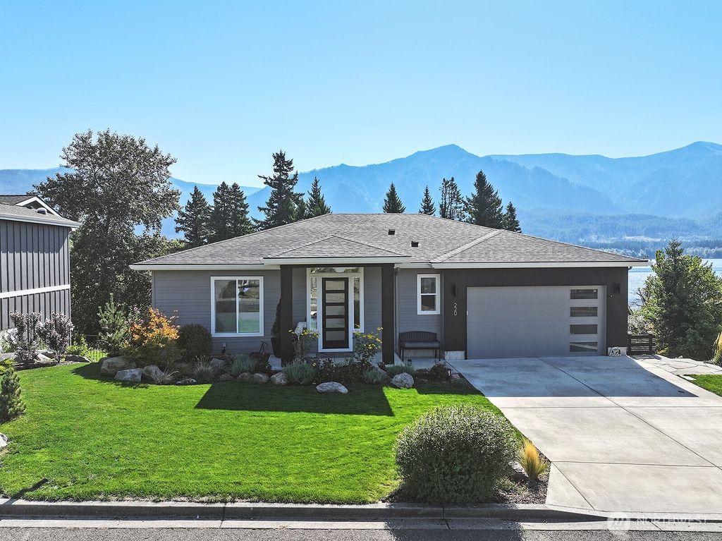 220 NE Lower Basso Circle, Stevenson, WA 98648