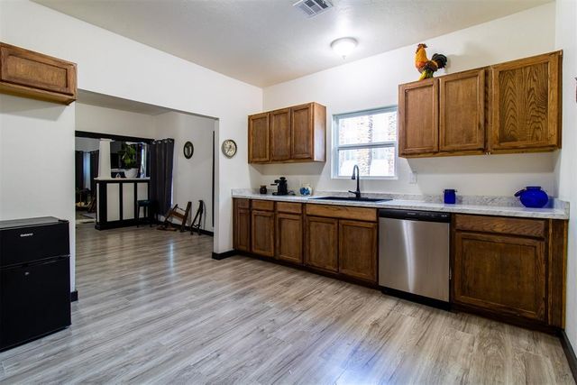 1017 E Main Street, Shawnee, OK 74801