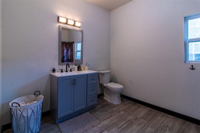1017 E Main Street, Shawnee, OK 74801