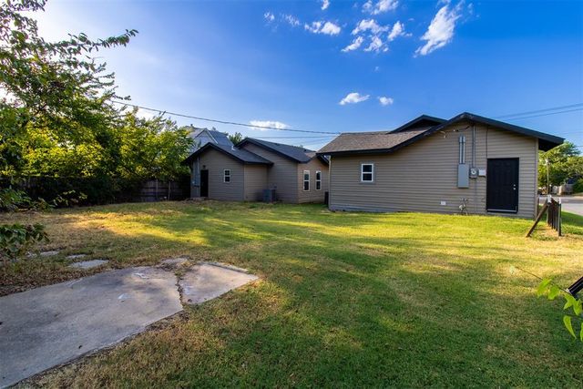 1017 E Main Street, Shawnee, OK 74801