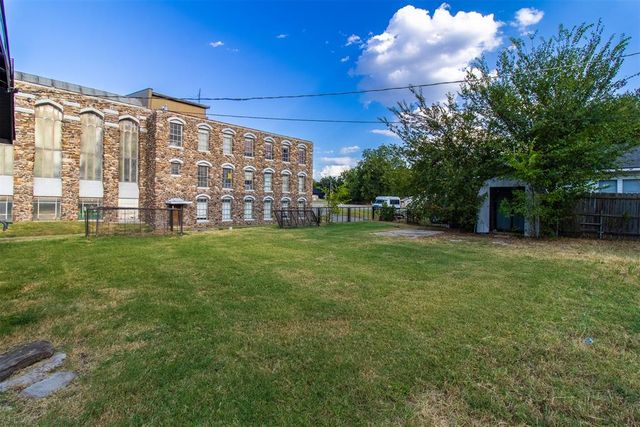1017 E Main Street, Shawnee, OK 74801
