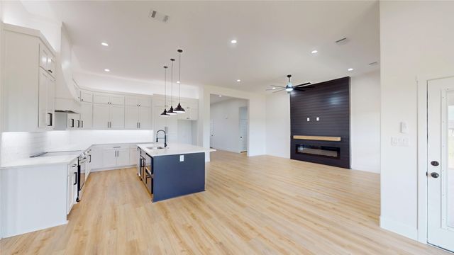 3297 Escobar Circle, Greenville, TX 75401