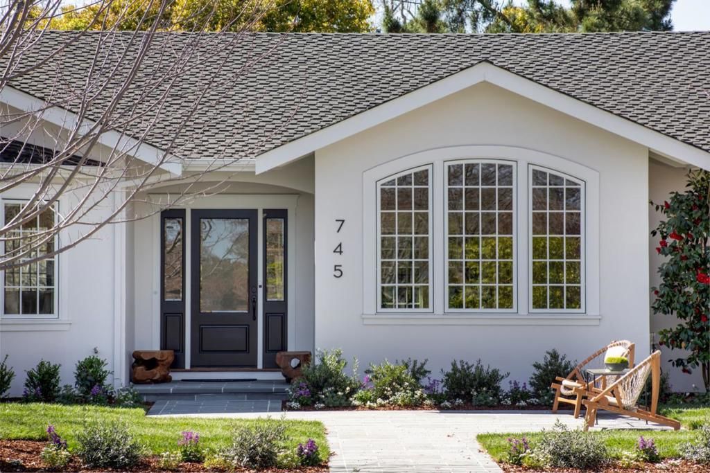 Image 2 of property listing at 745 Windsor Drive, Menlo Park, CA 94025