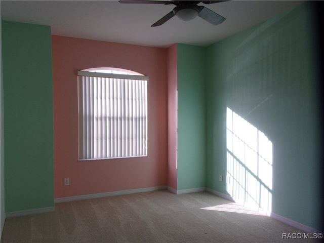 1933 W Shanelle Path, Lecanto, FL 34461