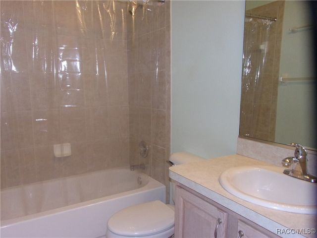 1933 W Shanelle Path, Lecanto, FL 34461