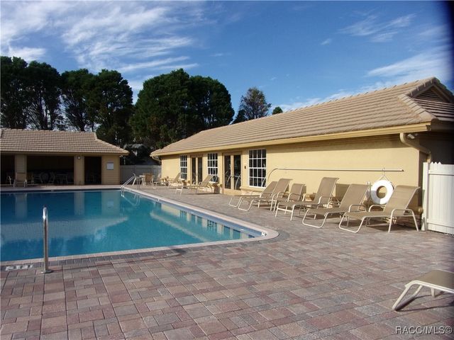 1933 W Shanelle Path, Lecanto, FL 34461