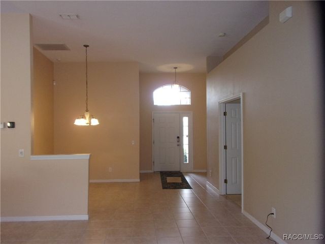 1933 W Shanelle Path, Lecanto, FL 34461