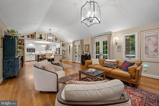 901 NAVY RD, Baltimore, MD 21204