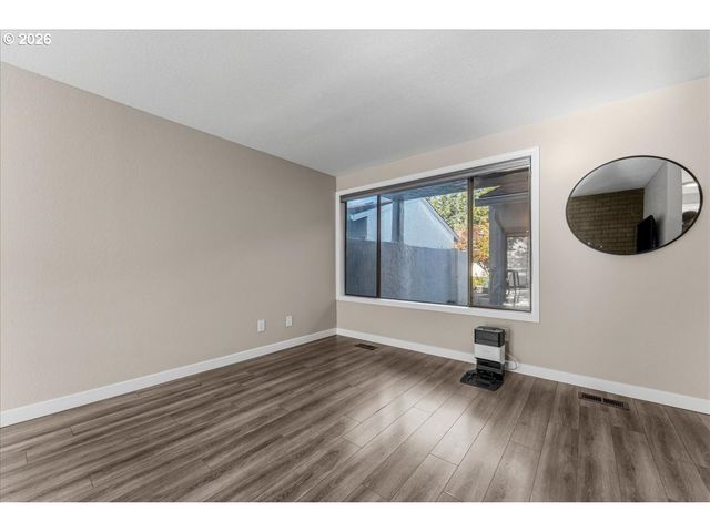 3250 Ne 29TH St, Gresham, OR 97030