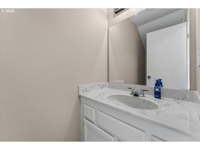 3250 Ne 29TH St, Gresham, OR 97030