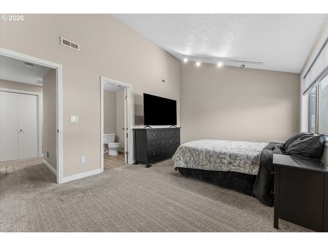 3250 Ne 29TH St, Gresham, OR 97030