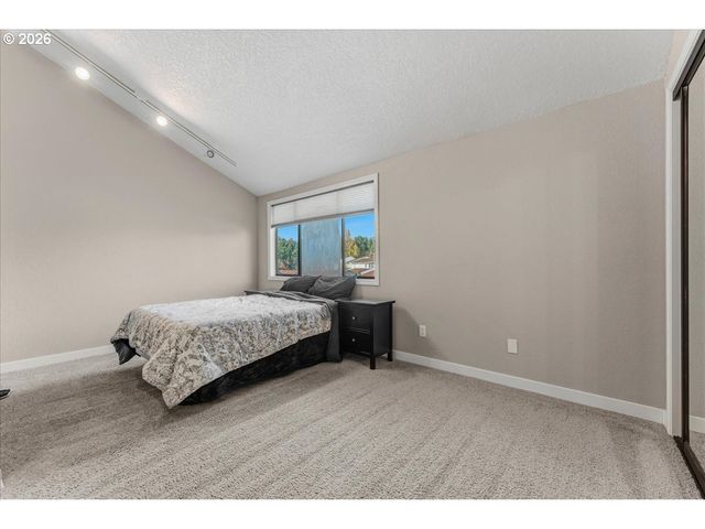 3250 Ne 29TH St, Gresham, OR 97030