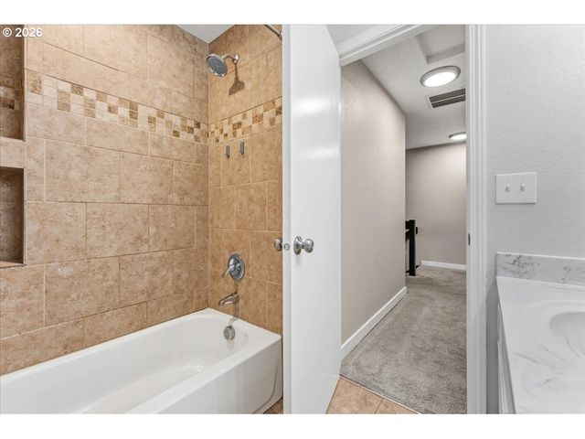 3250 Ne 29TH St, Gresham, OR 97030