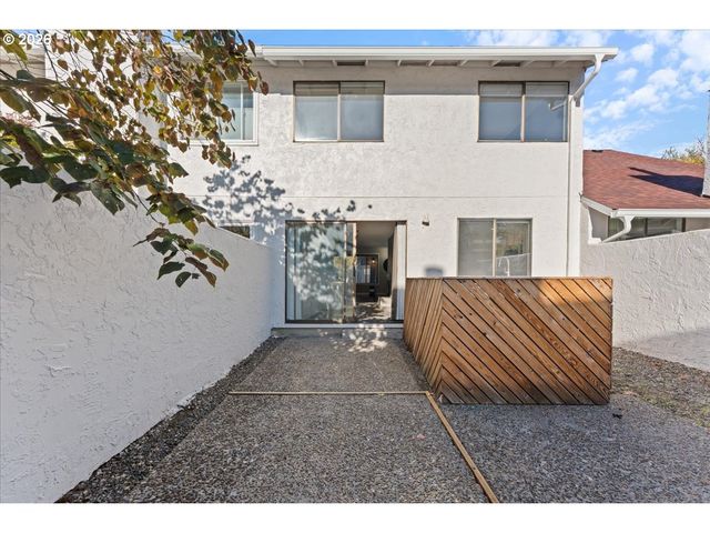 3250 Ne 29TH St, Gresham, OR 97030