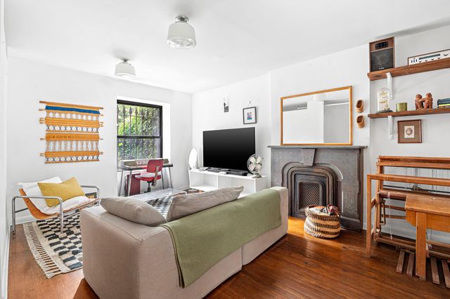 367 JEFFERSON Avenue, New York City, NY 11221