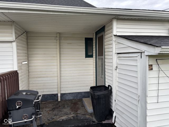 219 W Locust, Shelbyville, IN 46176