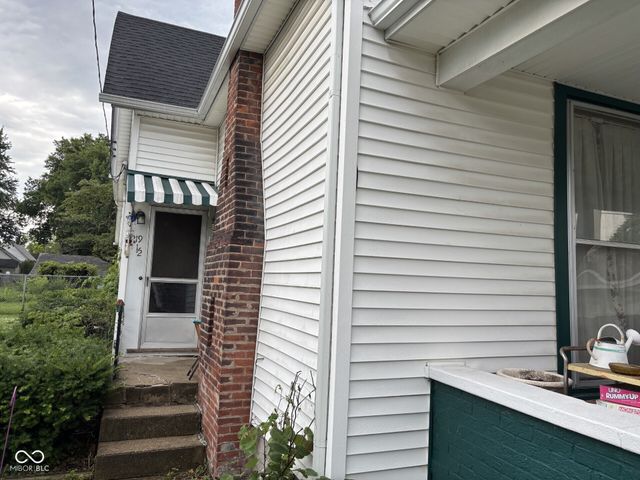 219 W Locust, Shelbyville, IN 46176