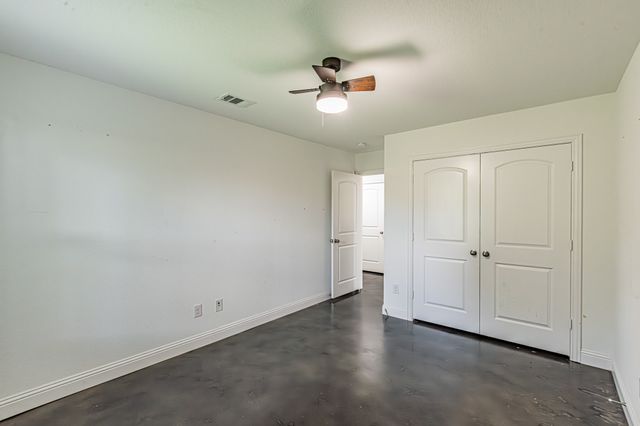 4362 Green Acres Circle, Arlington, TX 76017