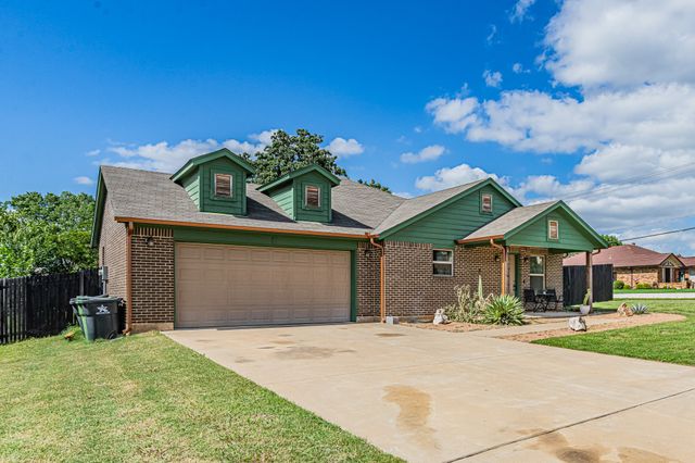 4362 Green Acres Circle, Arlington, TX 76017