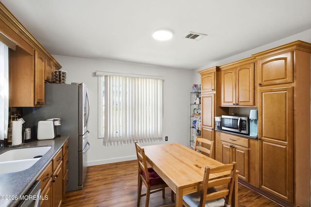 656 Branch Drive, Toms River, NJ 08755