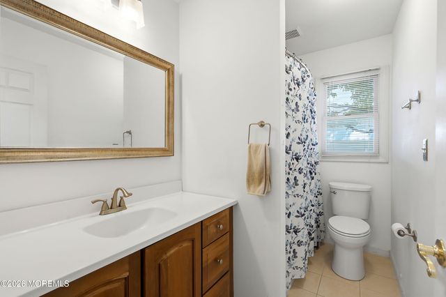 656 Branch Drive, Toms River, NJ 08755