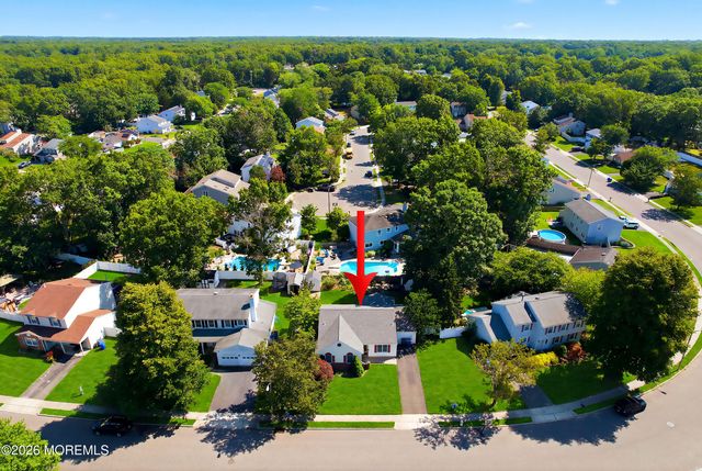 656 Branch Drive, Toms River, NJ 08755