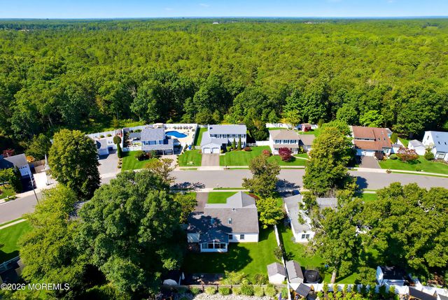 656 Branch Drive, Toms River, NJ 08755