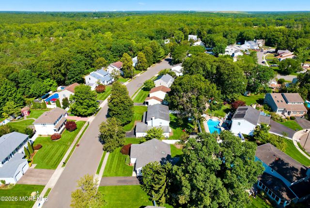 656 Branch Drive, Toms River, NJ 08755