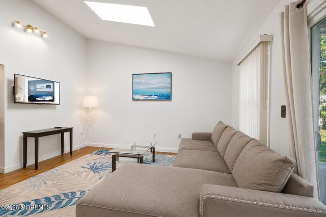 656 Branch Drive, Toms River, NJ 08755