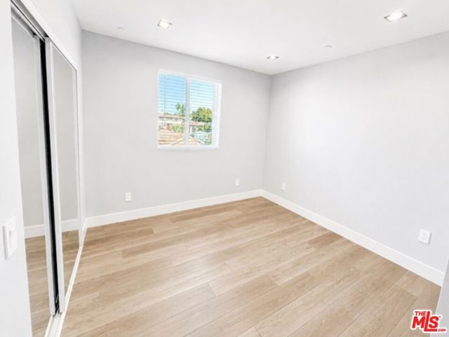 14833 Erwin Street 6, Los Angeles, CA 91411