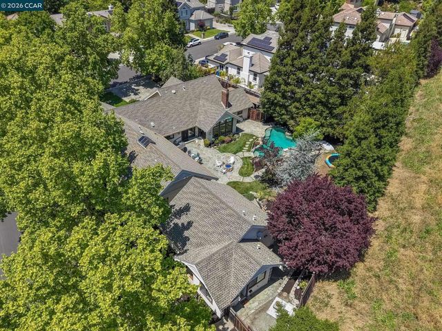 85 Trish Ct, Danville, CA 94506
