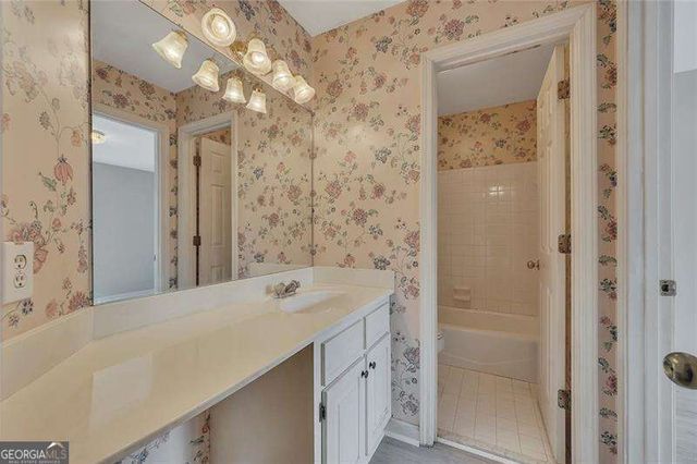 6321 Woodlore Drive NW, Acworth, GA 30101